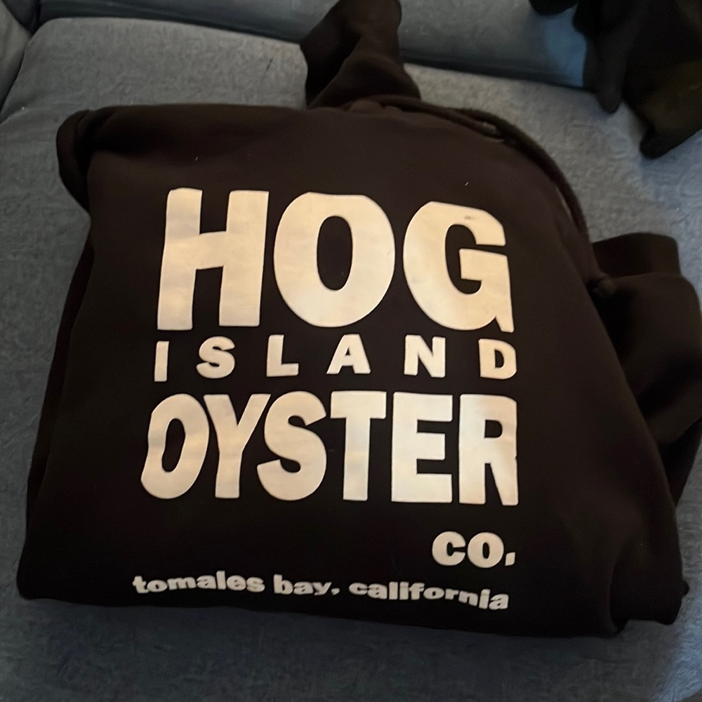 hog island oyster co sweatshirt, size small